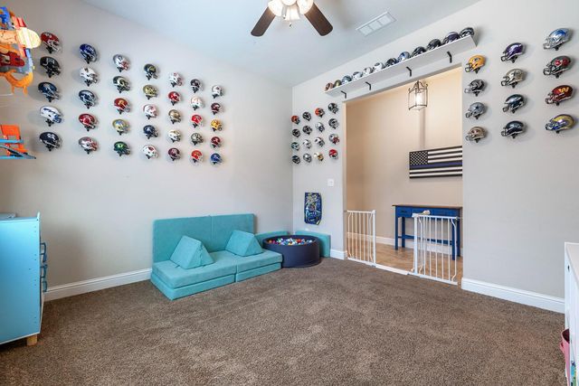 5796 N San Miguel Avenue, Fresno, CA 93723