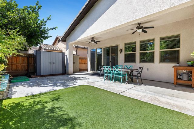 5796 N San Miguel Avenue, Fresno, CA 93723