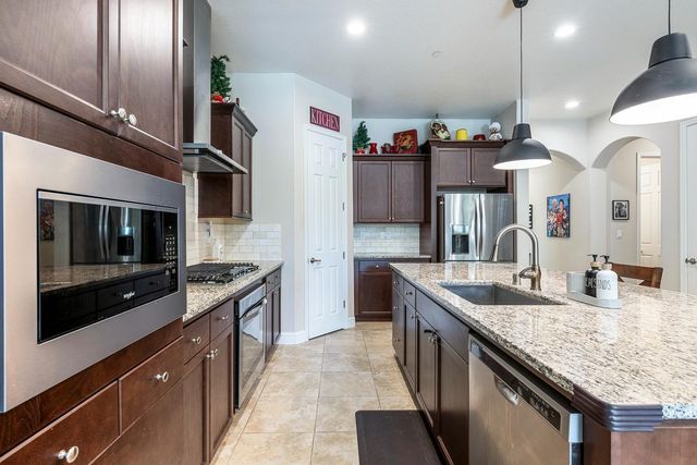 5796 N San Miguel Avenue, Fresno, CA 93723