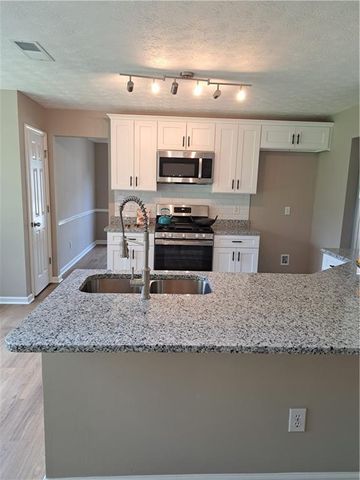 1356 Ambercrest Way, Austell, GA 30168