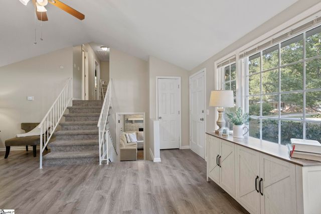 102 Branchview Court, Simpsonville, SC 29680