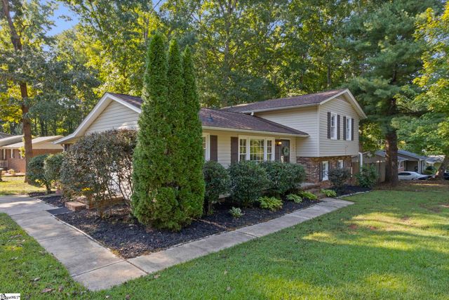 102 Branchview Court, Simpsonville, SC 29680