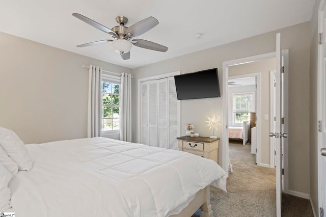 102 Branchview Court, Simpsonville, SC 29680