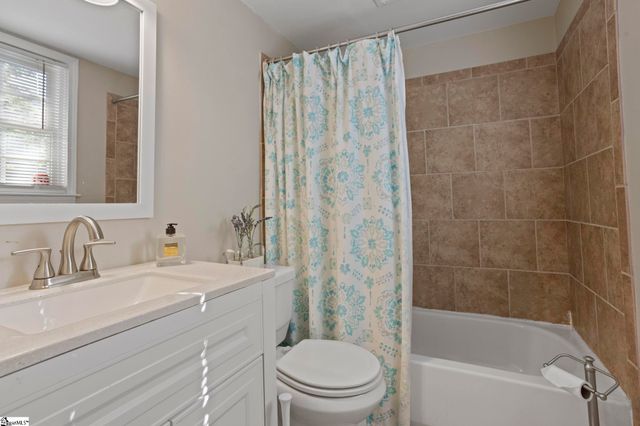 102 Branchview Court, Simpsonville, SC 29680