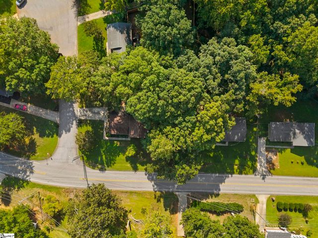 102 Branchview Court, Simpsonville, SC 29680