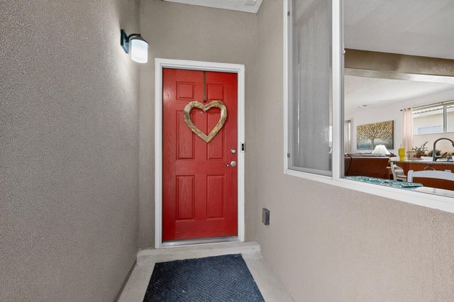 948 Evening Primrose Lane, Bernalillo, NM 87004