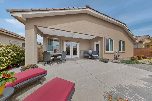 948 Evening Primrose Lane, Bernalillo, NM 87004