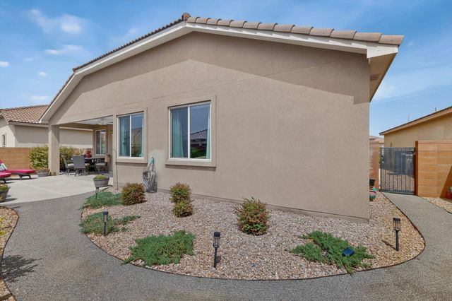 948 Evening Primrose Lane, Bernalillo, NM 87004