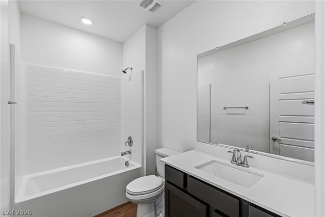 900 Regent Terrace Lane, Las Vegas, NV 89138