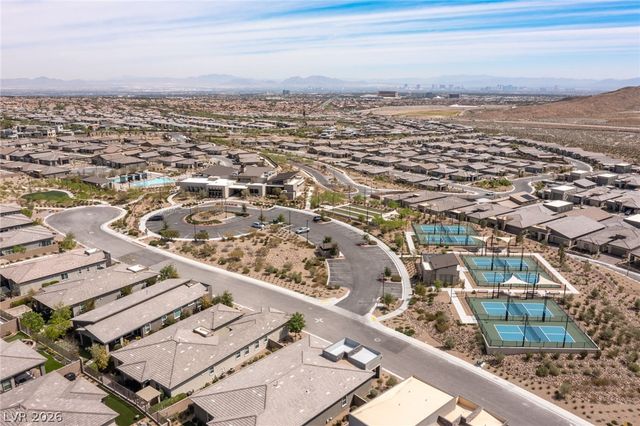900 Regent Terrace Lane, Las Vegas, NV 89138