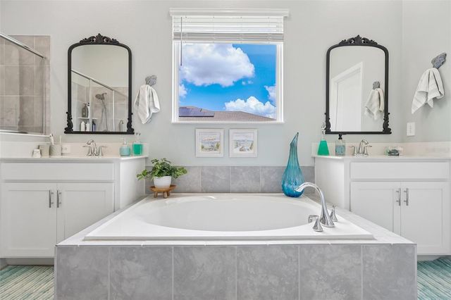 6049 CLAYSTONE WAY, Mount Dora, FL 32757