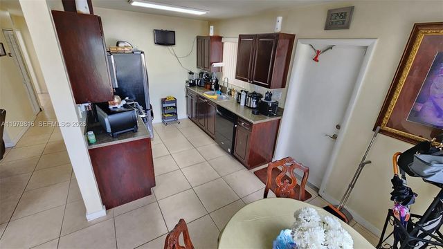 20120 NW 11th Ct, Miami Gardens, FL 33169