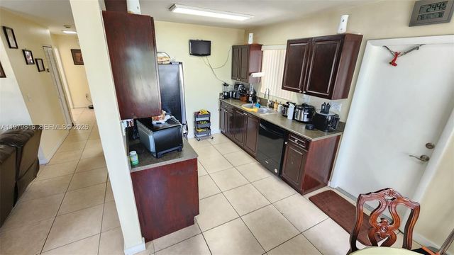 20120 NW 11th Ct, Miami Gardens, FL 33169