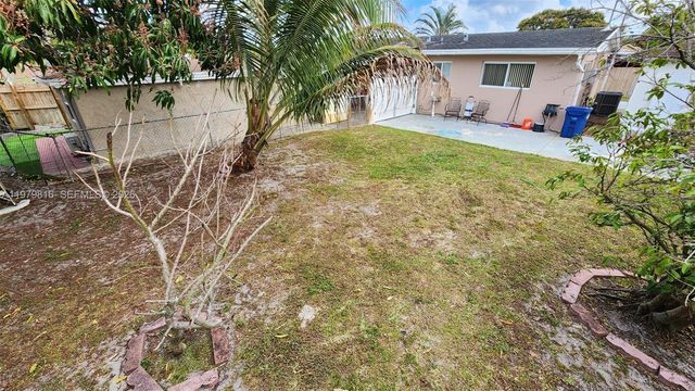 20120 NW 11th Ct, Miami Gardens, FL 33169