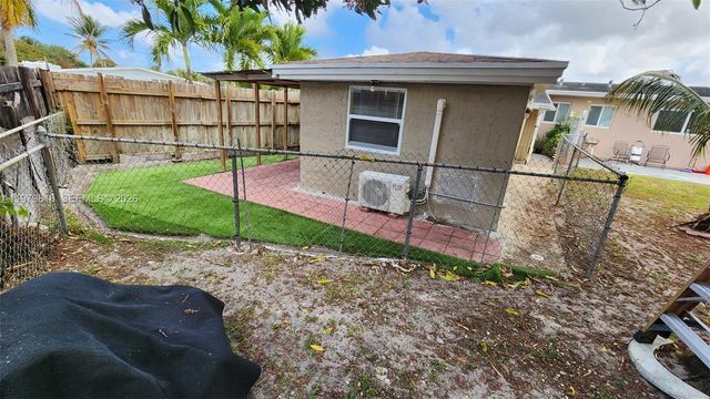 20120 NW 11th Ct, Miami Gardens, FL 33169