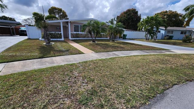 20120 NW 11th Ct, Miami Gardens, FL 33169