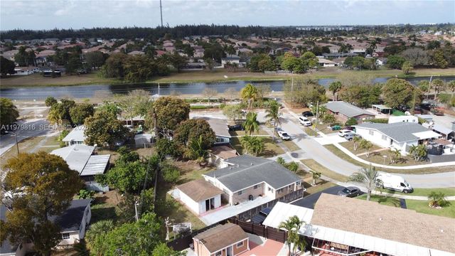 20120 NW 11th Ct, Miami Gardens, FL 33169