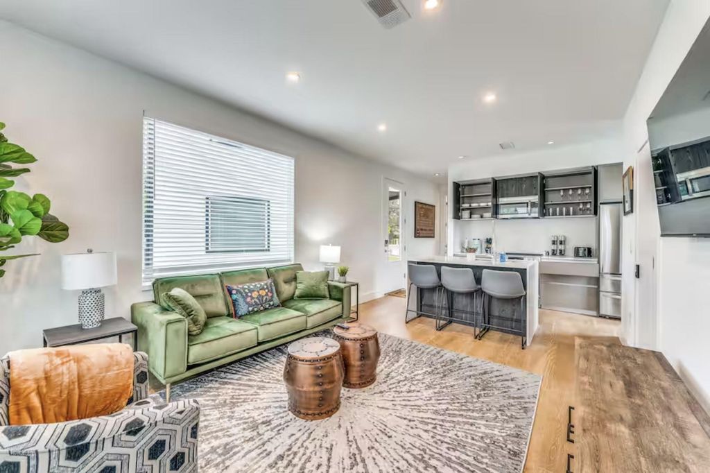 4709 Depew Ave A2, Austin, TX 78751