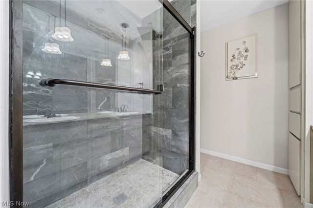 11025 Southwind Court, Strongsville, OH 44149