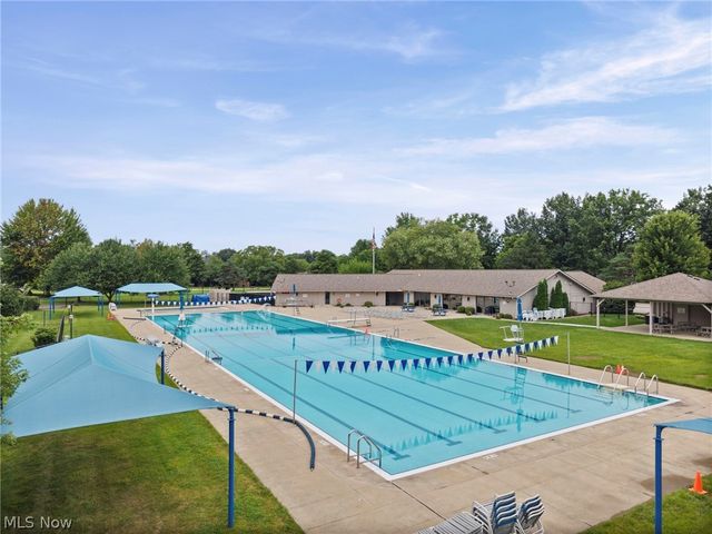11025 Southwind Court, Strongsville, OH 44149