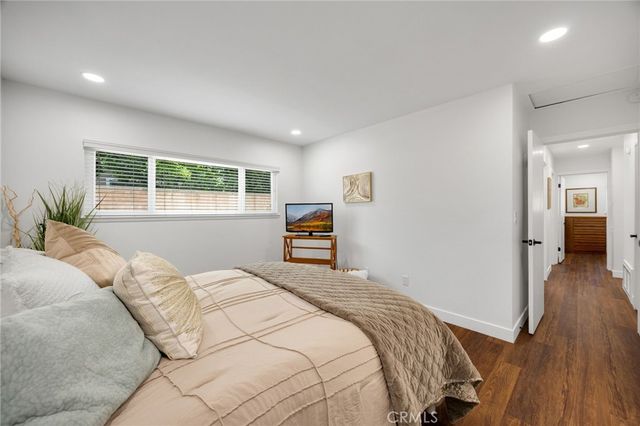 17203 Leslie, Cerritos, CA 90703