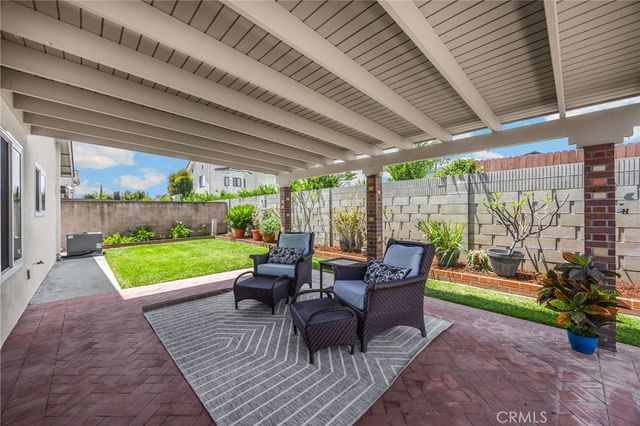 17203 Leslie, Cerritos, CA 90703