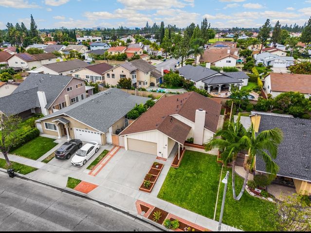 17203 Leslie, Cerritos, CA 90703