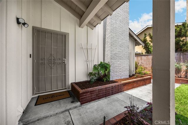 17203 Leslie, Cerritos, CA 90703