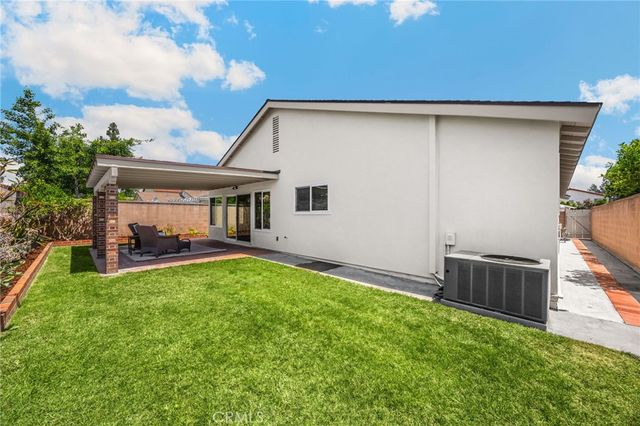 17203 Leslie, Cerritos, CA 90703