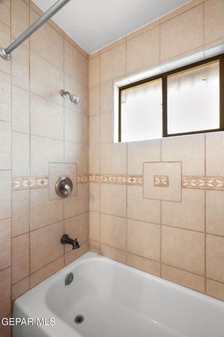 10560 Crete Drive, El Paso, TX 79924