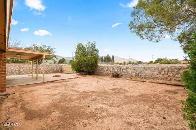 10560 Crete Drive, El Paso, TX 79924