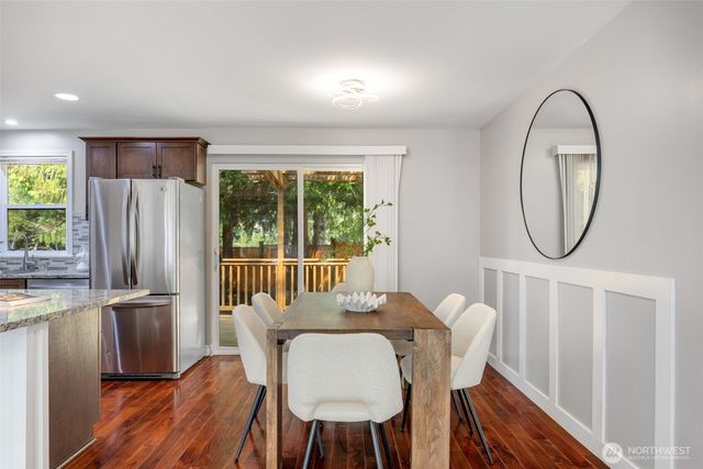 12704 NE 142nd Court, Kirkland, WA 98034