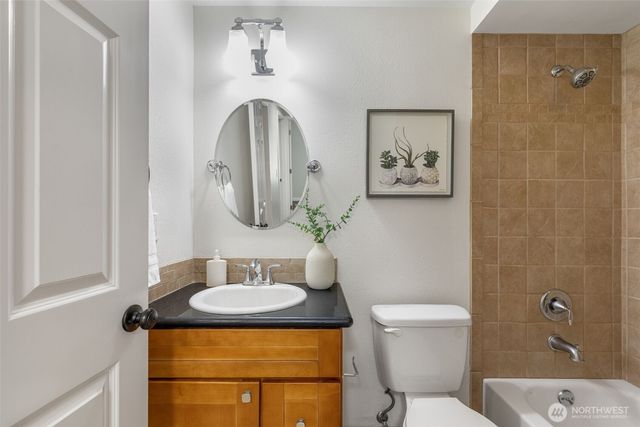 12704 NE 142nd Court, Kirkland, WA 98034