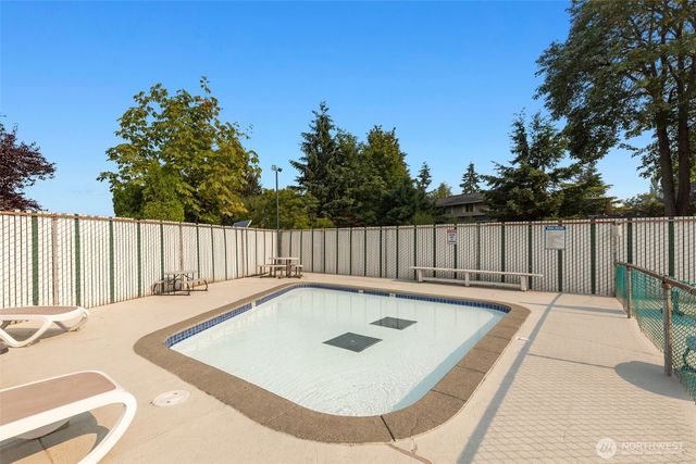 12704 NE 142nd Court, Kirkland, WA 98034