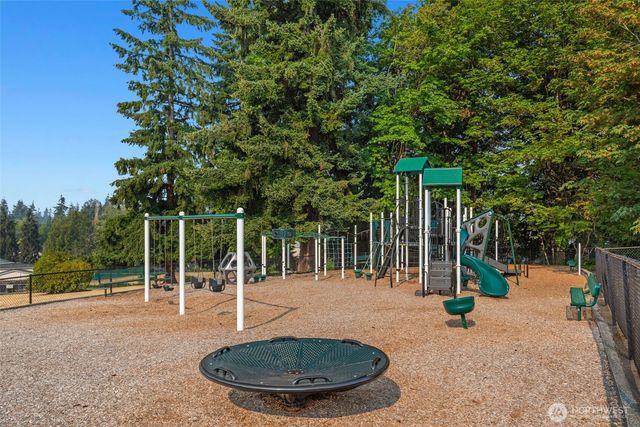 12704 NE 142nd Court, Kirkland, WA 98034