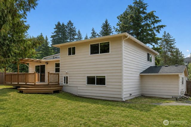 12704 NE 142nd Court, Kirkland, WA 98034