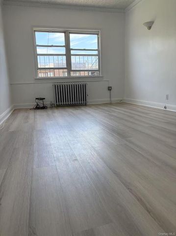 87-11 57th Avenue 3, Elmhurst, NY 11373