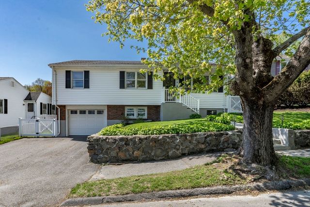 6 Glen Road, Peabody, MA 01960