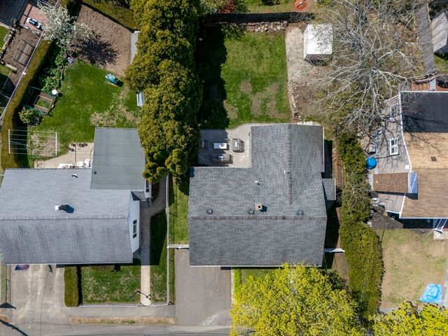 6 Glen Road, Peabody, MA 01960