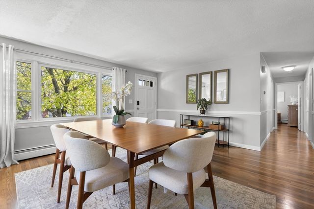 6 Glen Road, Peabody, MA 01960