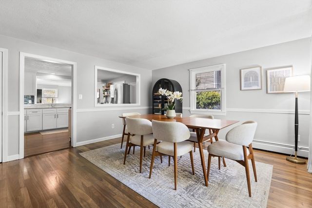 6 Glen Road, Peabody, MA 01960