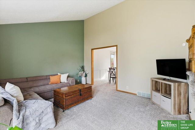 2507 Casey Circle, Bellevue, NE 68123