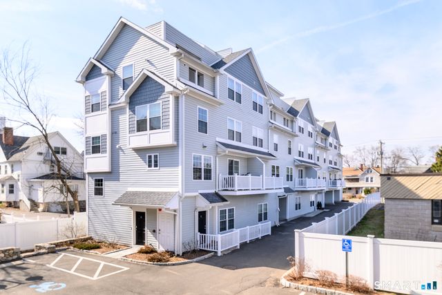 20 Third Street 18, Stamford, CT 06905