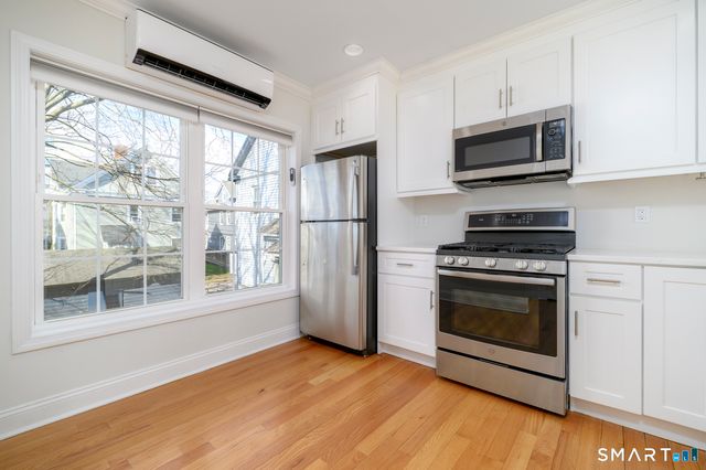 20 Third Street 18, Stamford, CT 06905