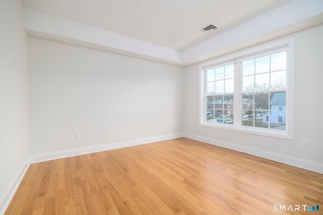 20 Third Street 18, Stamford, CT 06905