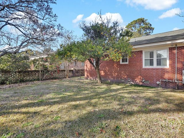 29 E 62nd Street, Savannah, GA 31405