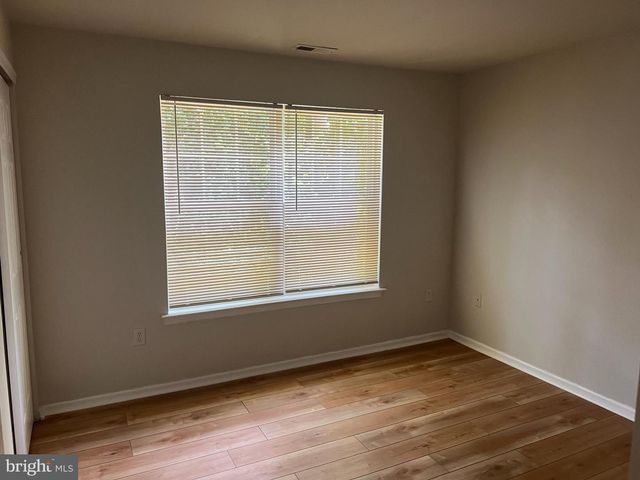 127 NATALIE RD, Riverside, NJ 08075