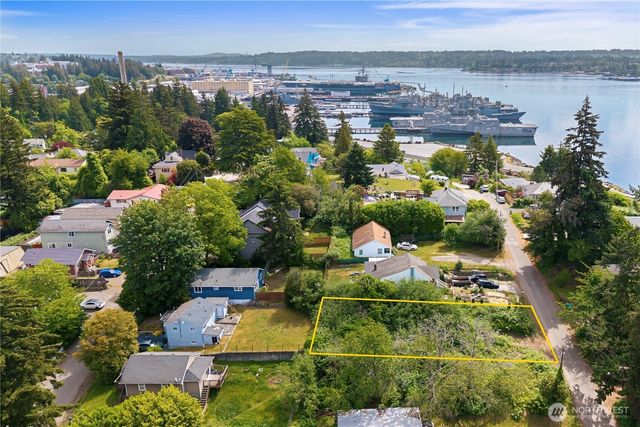 3630 W D Street, Bremerton, WA 98312