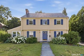 9 Stratford Road, West Hartford, CT 06117