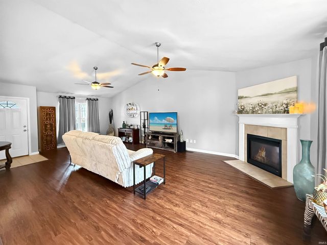 410 Chevoit Court, West Lafayette, IN 47906